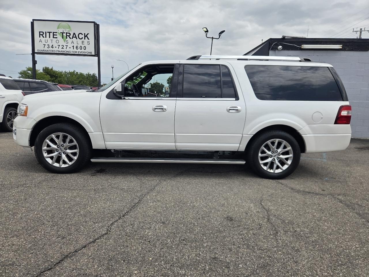 Ford Expedition EL Limited 4WD 2017