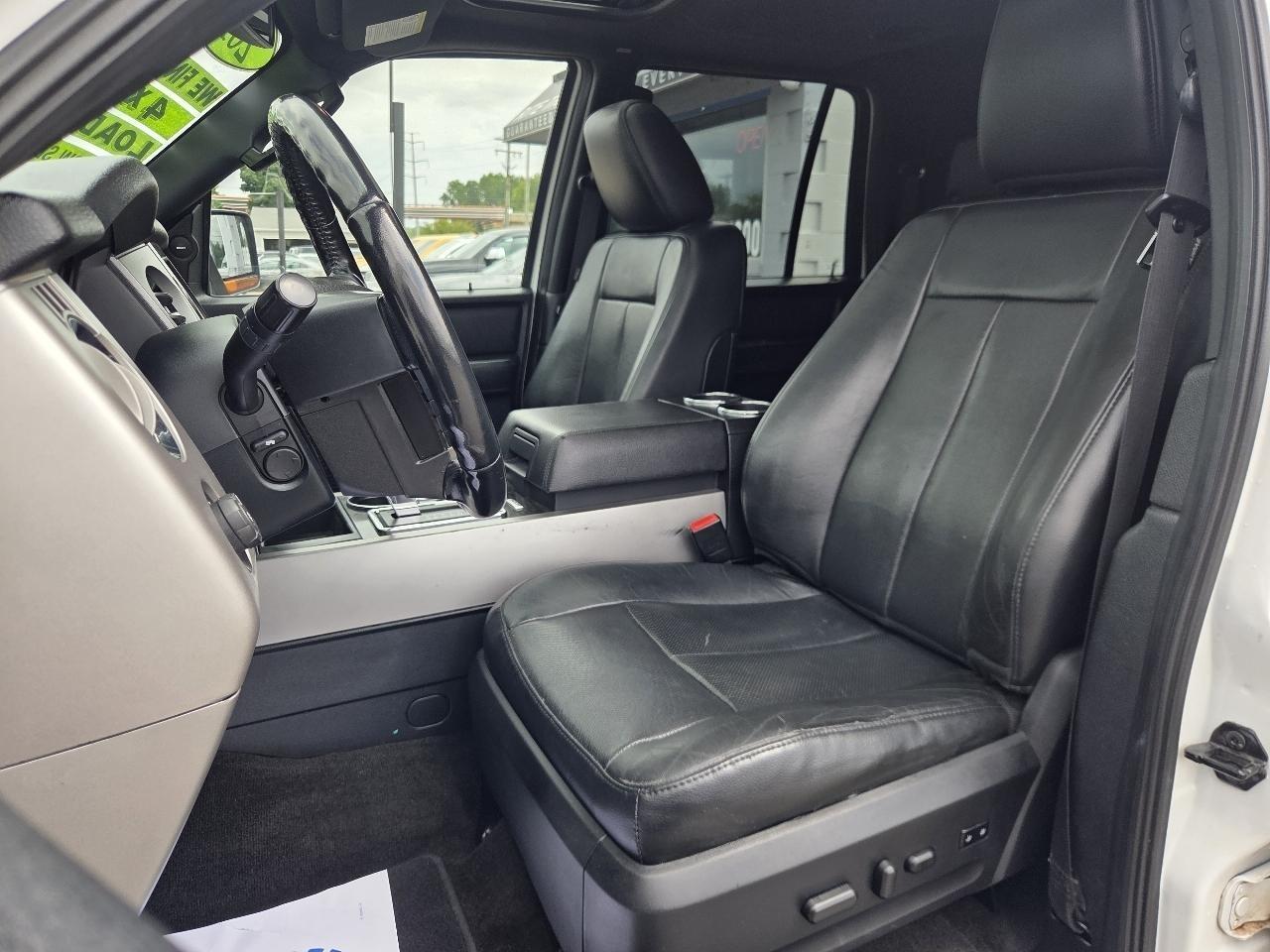 Ford Expedition EL Limited 4WD 2017