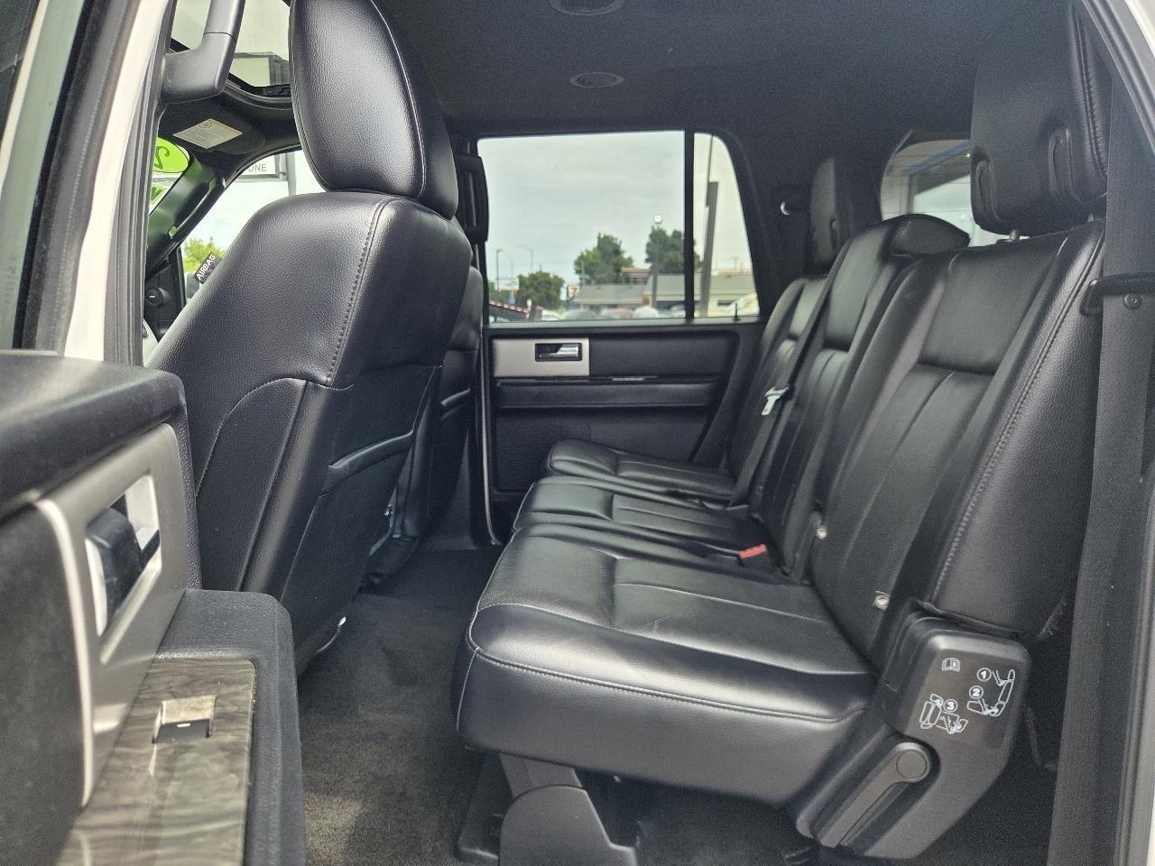 Ford Expedition EL Limited 4WD 2017
