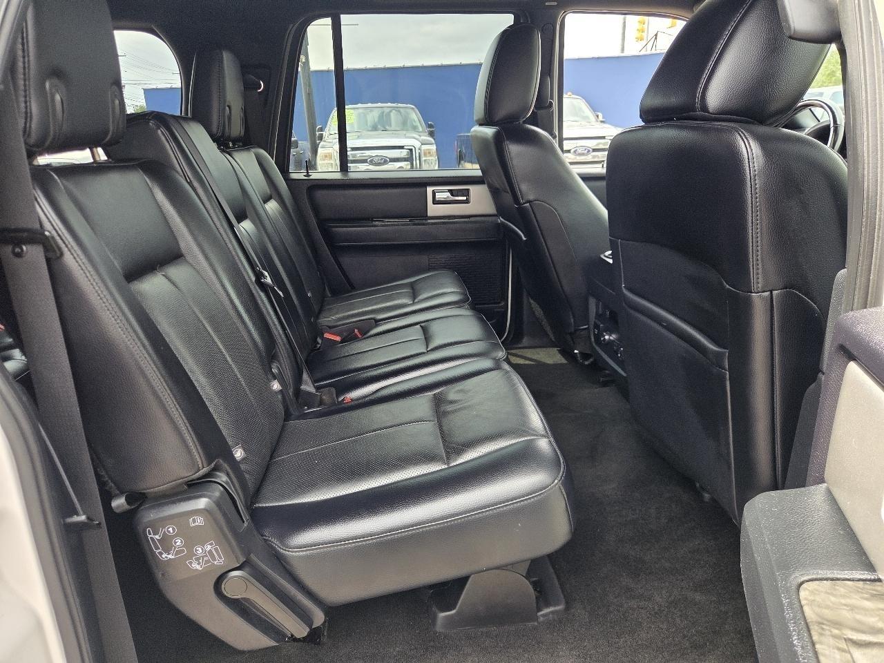 Ford Expedition EL Limited 4WD 2017