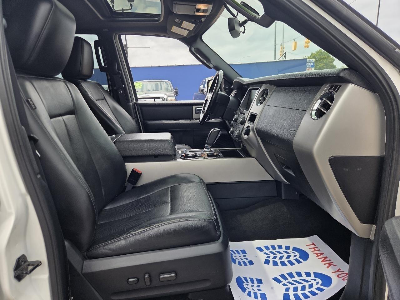 Ford Expedition EL Limited 4WD 2017
