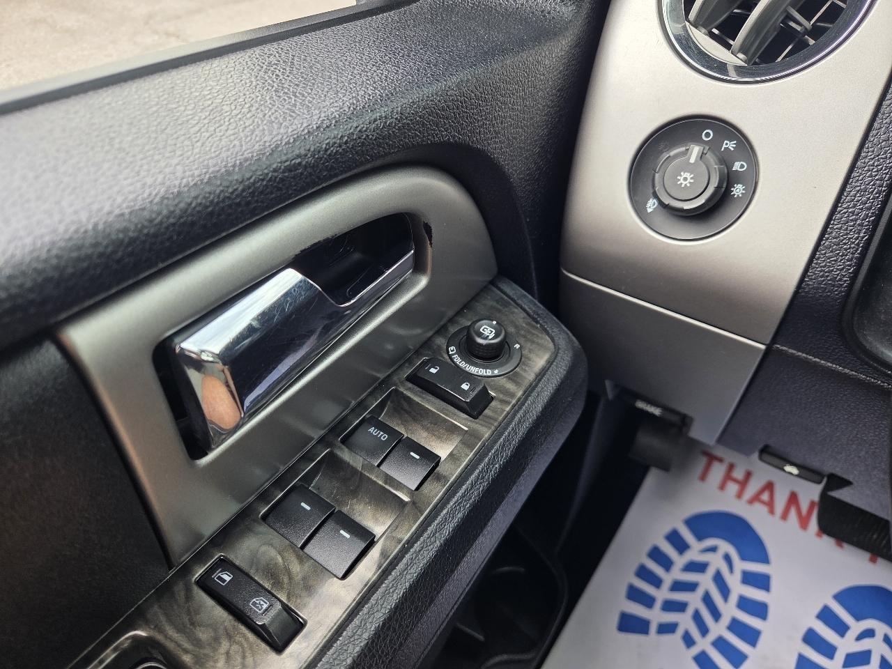 Ford Expedition EL Limited 4WD 2017
