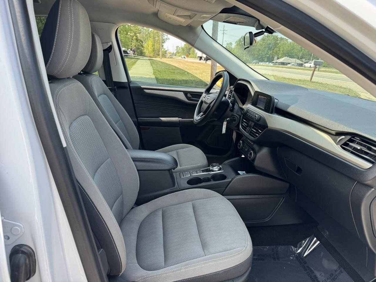 Ford Escape S AWD 2021