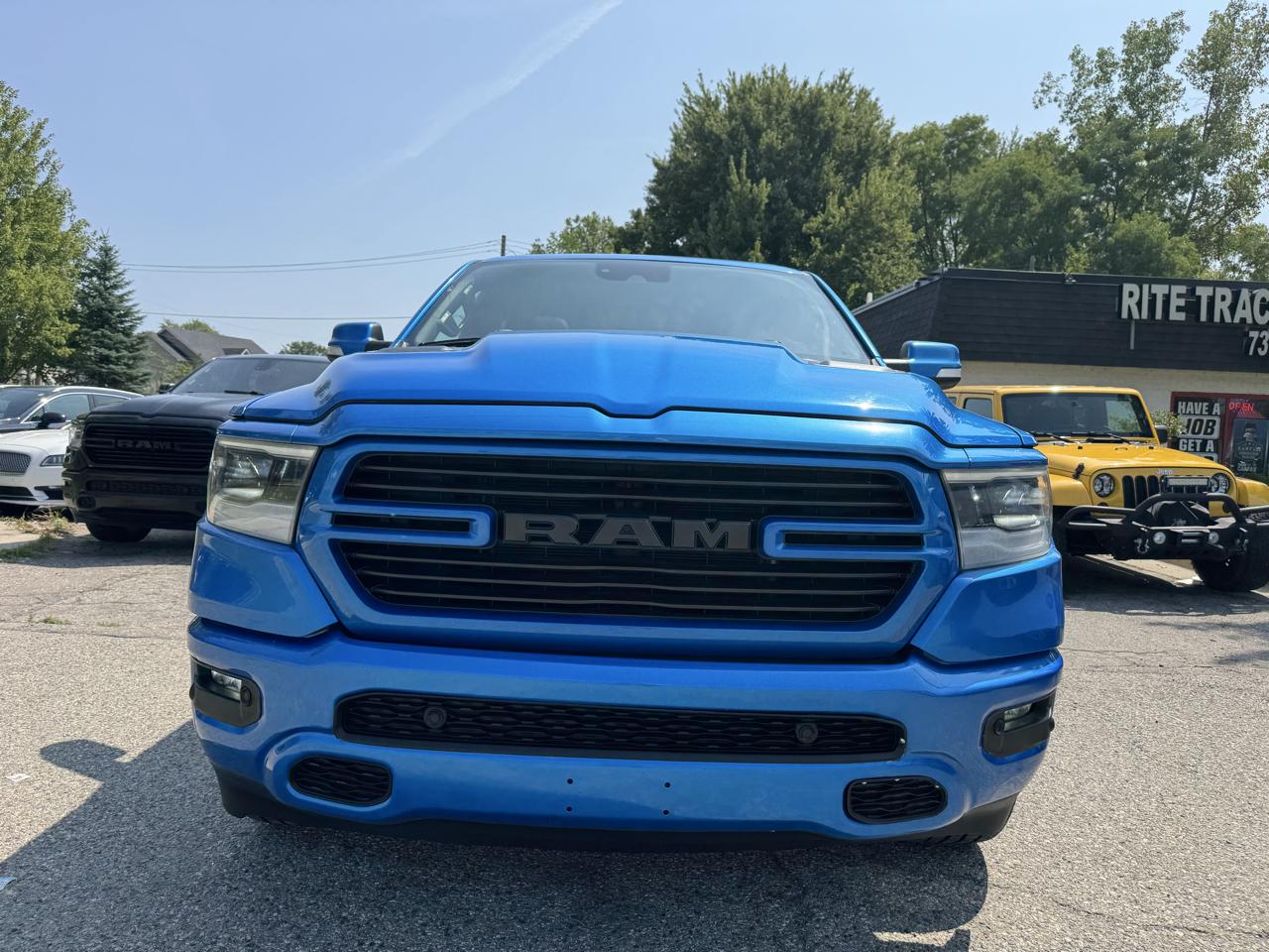 RAM 1500 Sport Crew Cab SB 4WD 2021