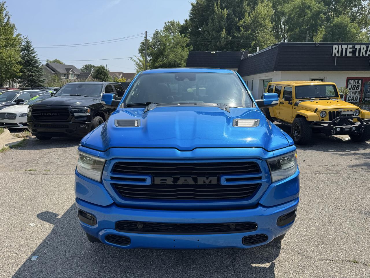 RAM 1500 Sport Crew Cab SB 4WD 2021