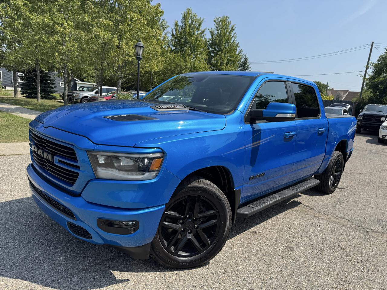 RAM 1500 Sport Crew Cab SB 4WD 2021