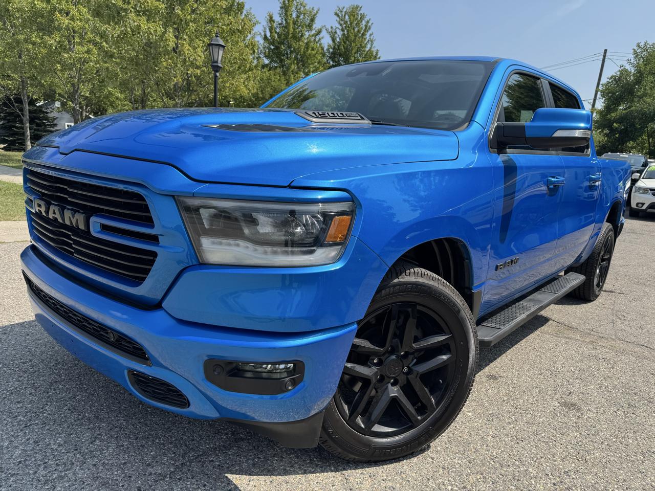 RAM 1500 Sport Crew Cab SB 4WD 2021