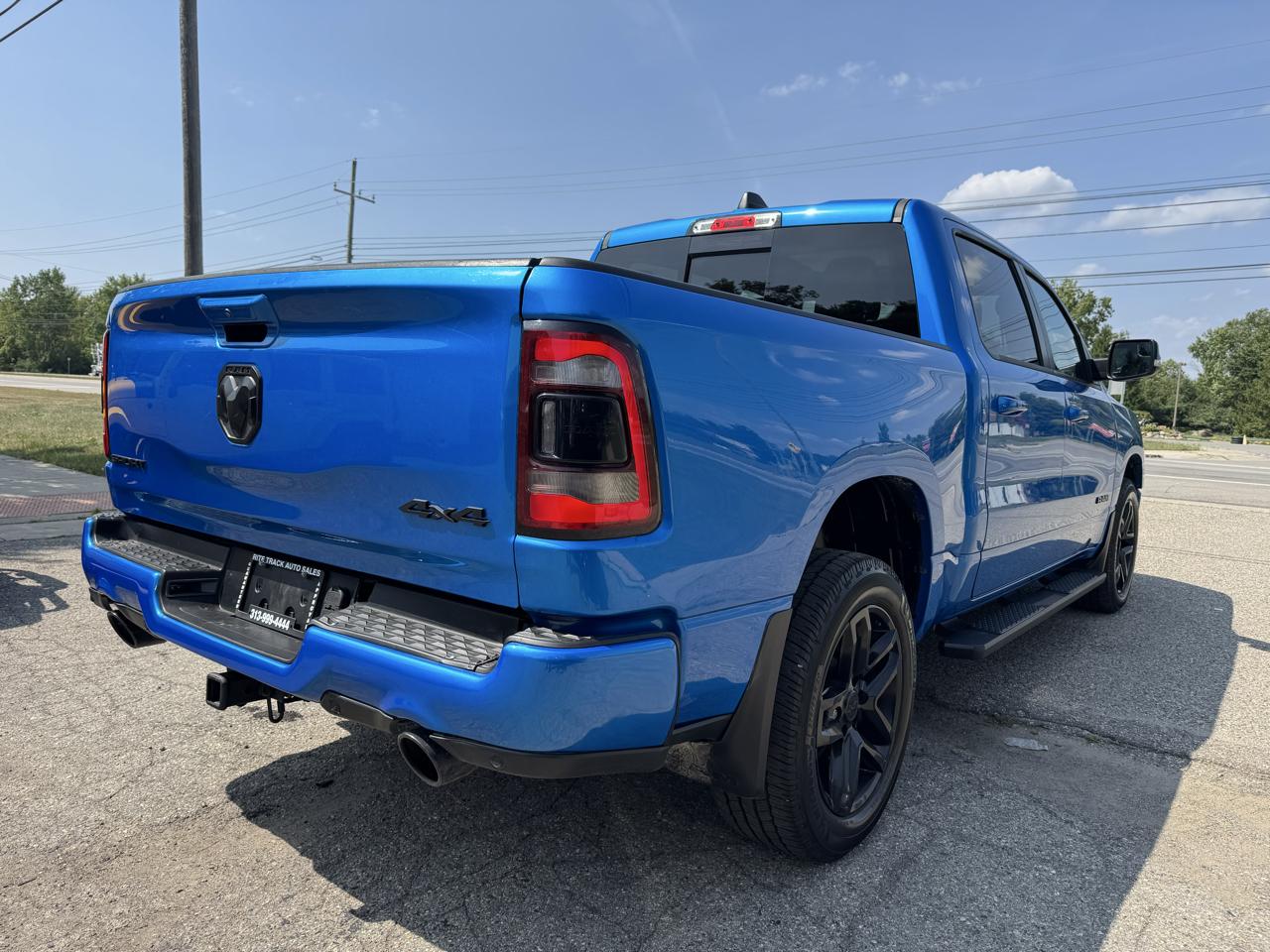 RAM 1500 Sport Crew Cab SB 4WD 2021