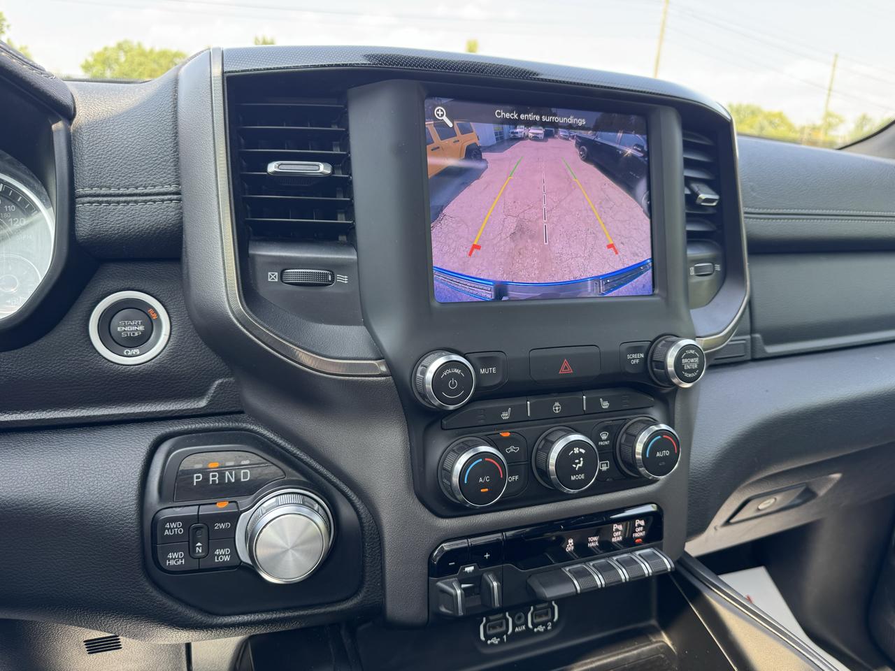 RAM 1500 Sport Crew Cab SB 4WD 2021