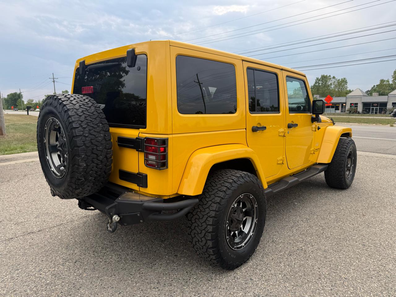 Jeep Wrangler Unlimited Sahara 4WD 2015