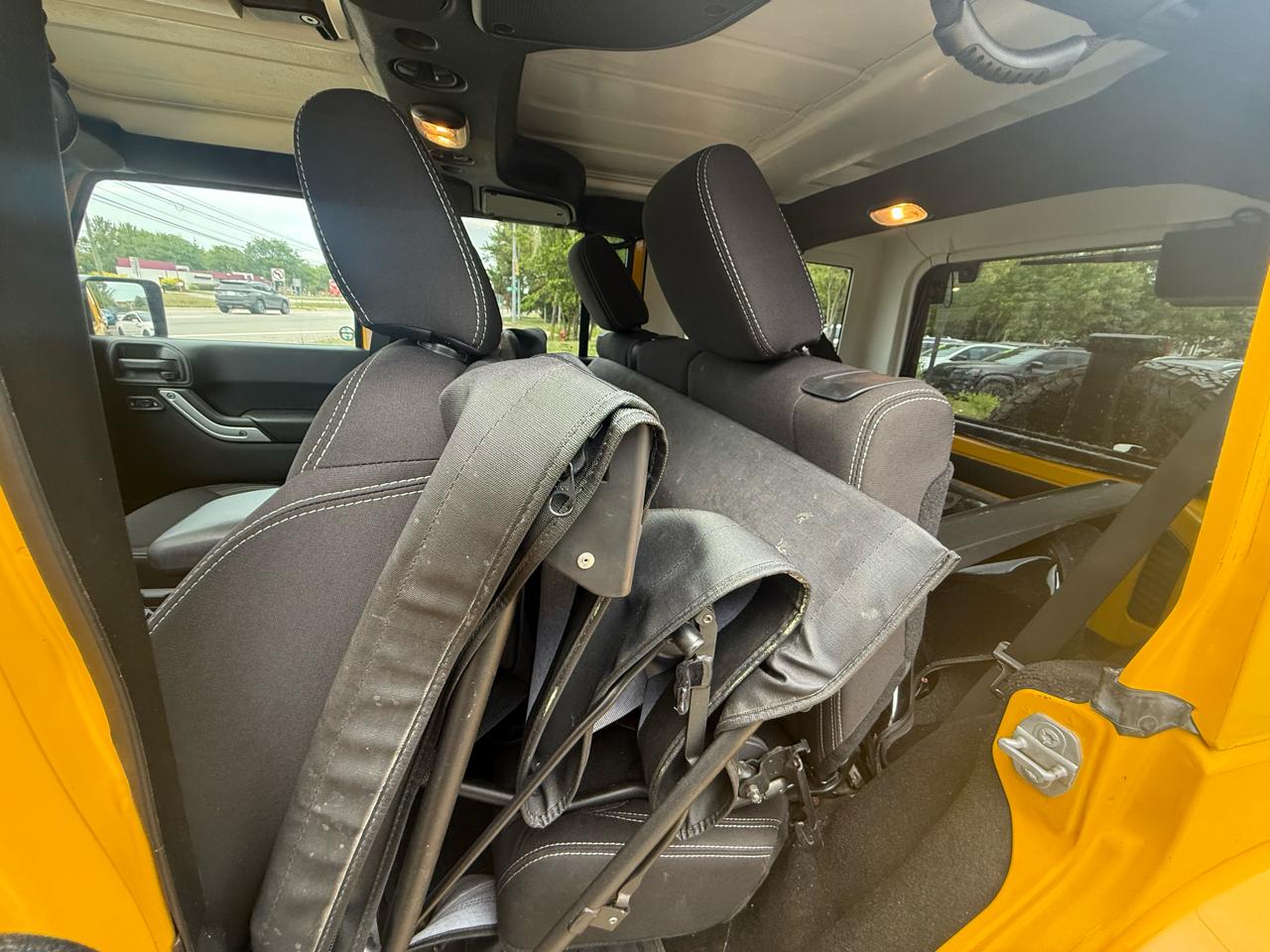 Jeep Wrangler Unlimited Sahara 4WD 2015