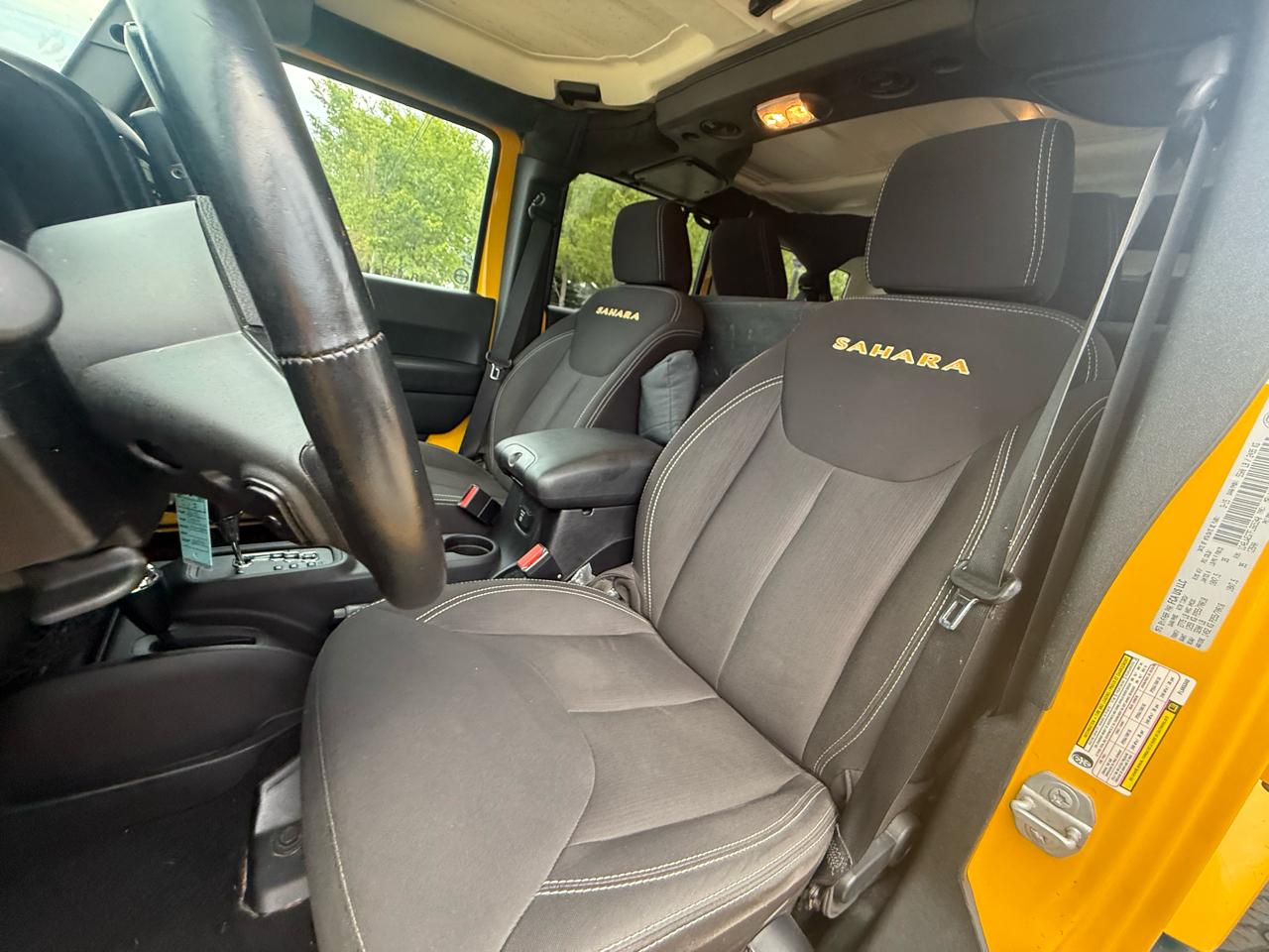 Jeep Wrangler Unlimited Sahara 4WD 2015