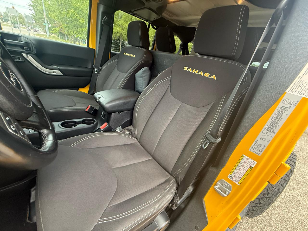 Jeep Wrangler Unlimited Sahara 4WD 2015