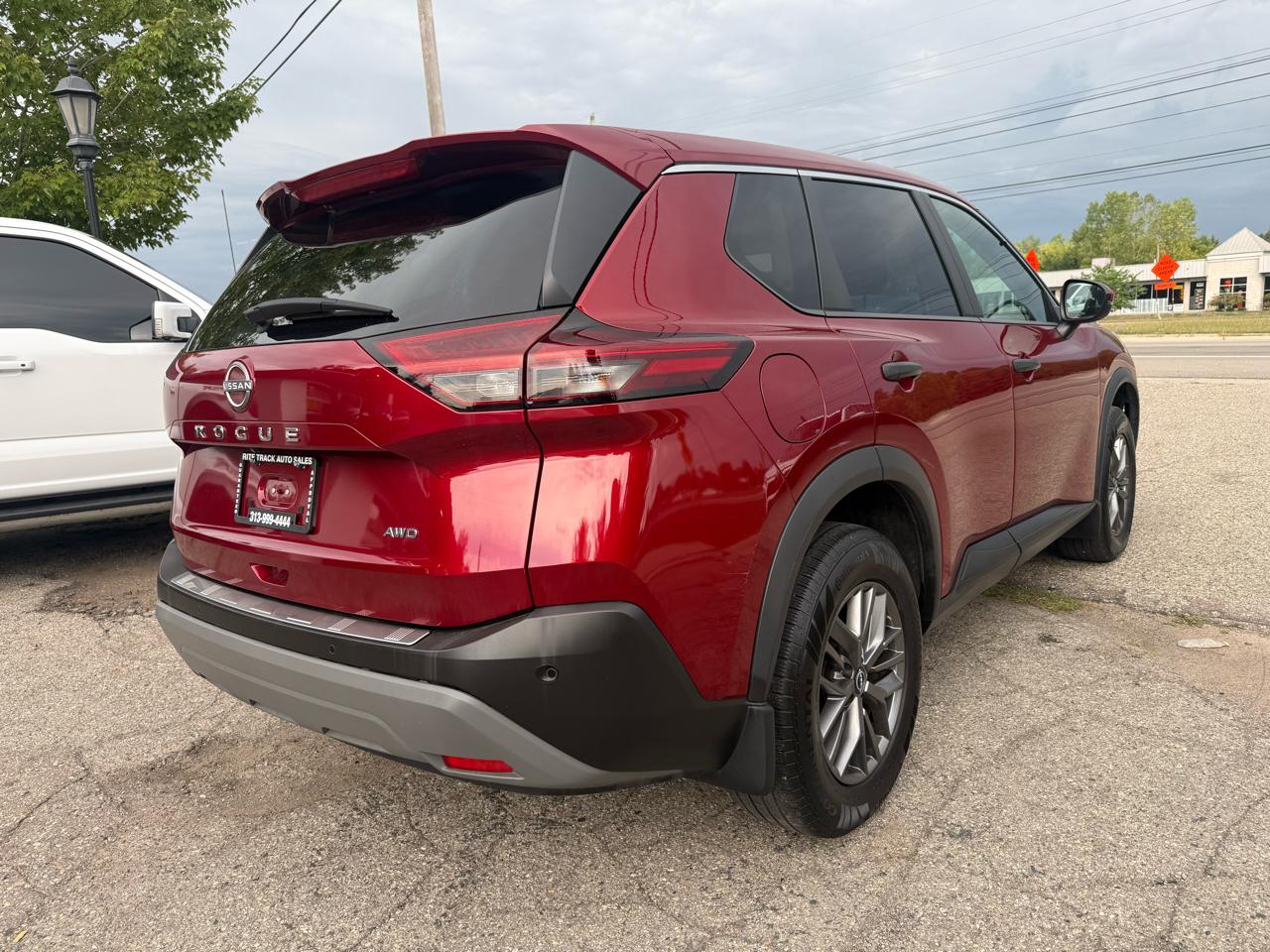 Nissan Rogue S AWD 2022