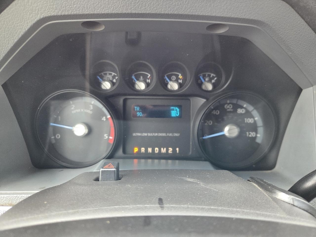 Ford F-450 SD Crew Cab DRW 4WD 2014