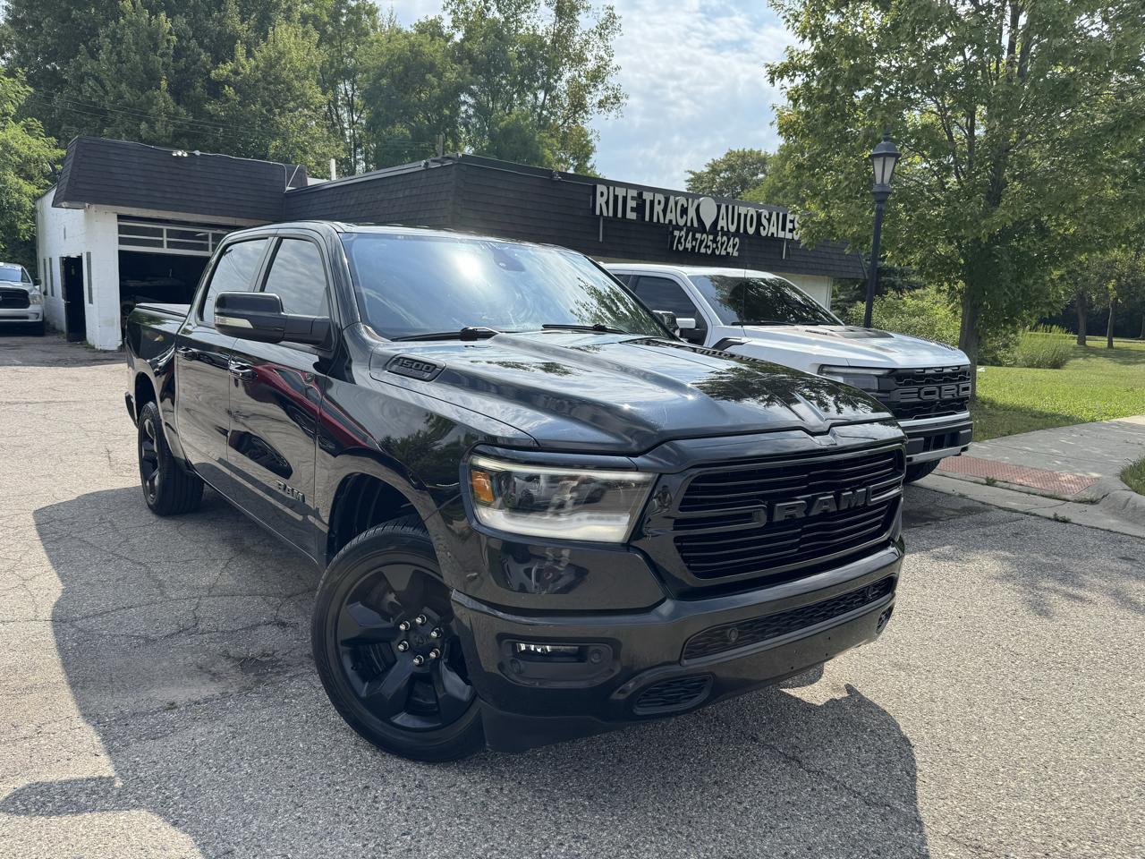 RAM 1500 Big Horn Crew Cab SWB 4WD 2019