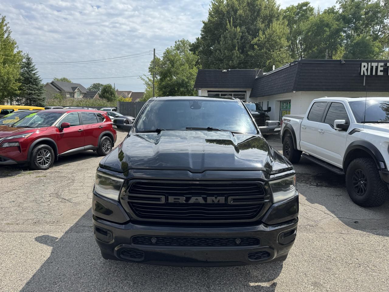 RAM 1500 Big Horn Crew Cab SWB 4WD 2019