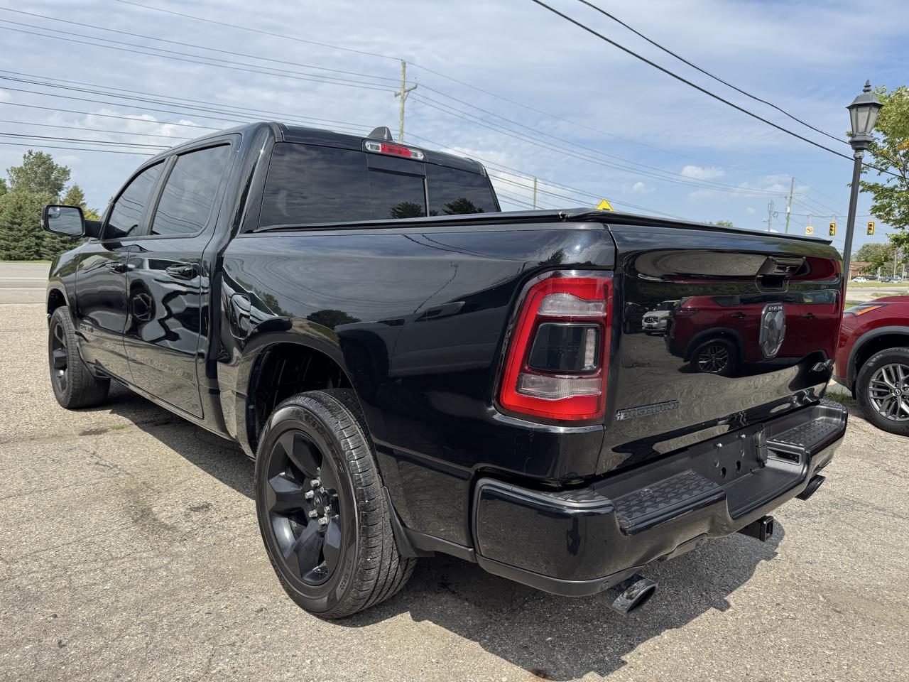 RAM 1500 Big Horn Crew Cab SWB 4WD 2019