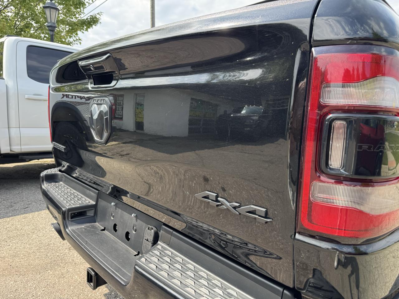 RAM 1500 Big Horn Crew Cab SWB 4WD 2019