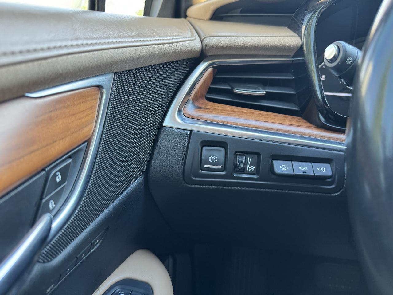 Cadillac XT5 Platinum AWD 2017