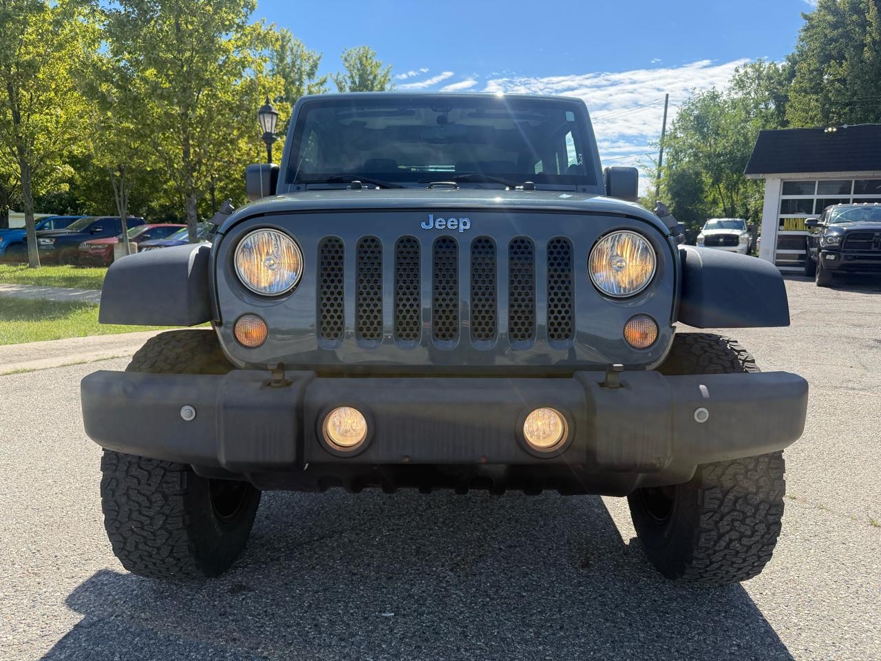 Jeep Wrangler Sport 4WD 2014