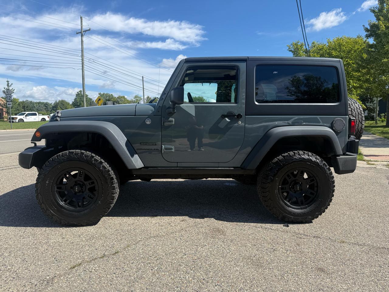 Jeep Wrangler Sport 4WD 2014