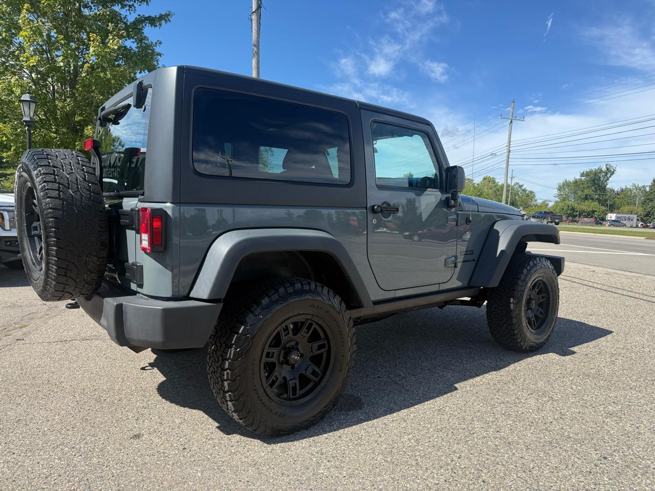 Jeep Wrangler Sport 4WD 2014