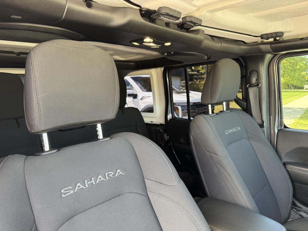 Jeep Wrangler Unlimited Sahara 2021