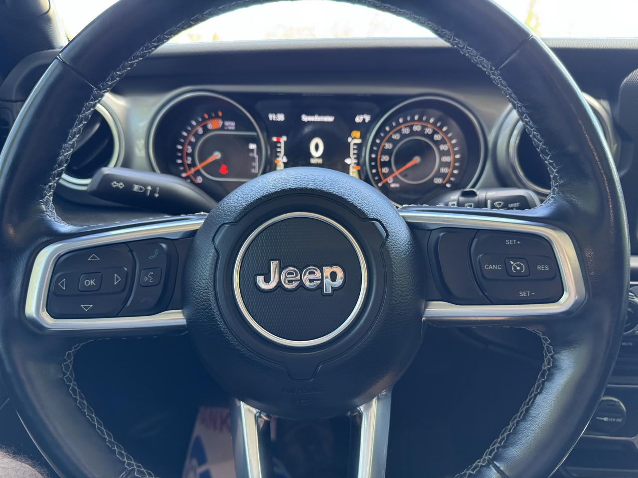 Jeep Wrangler Unlimited Sahara 2021