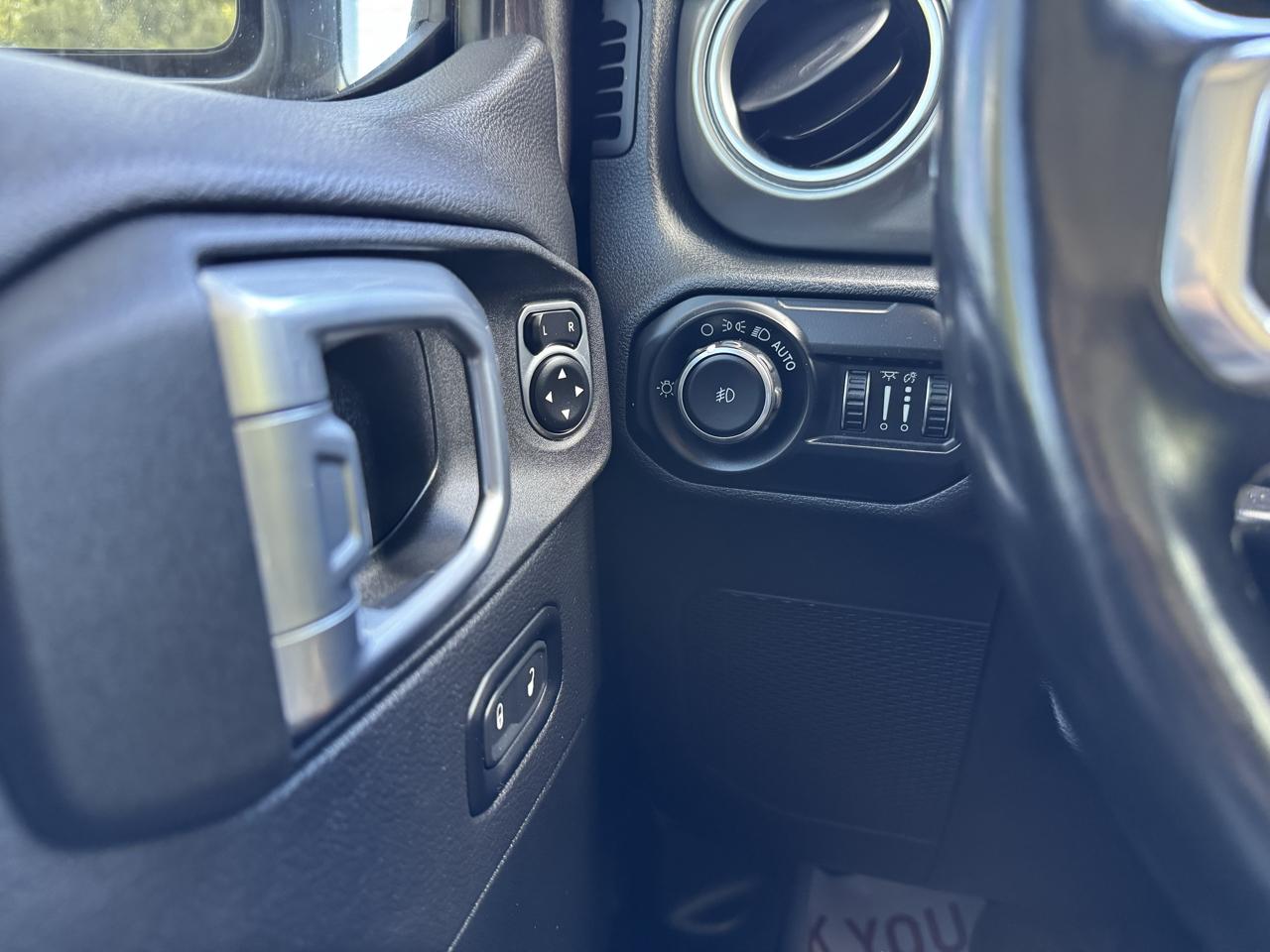 Jeep Wrangler Unlimited Sahara 2021