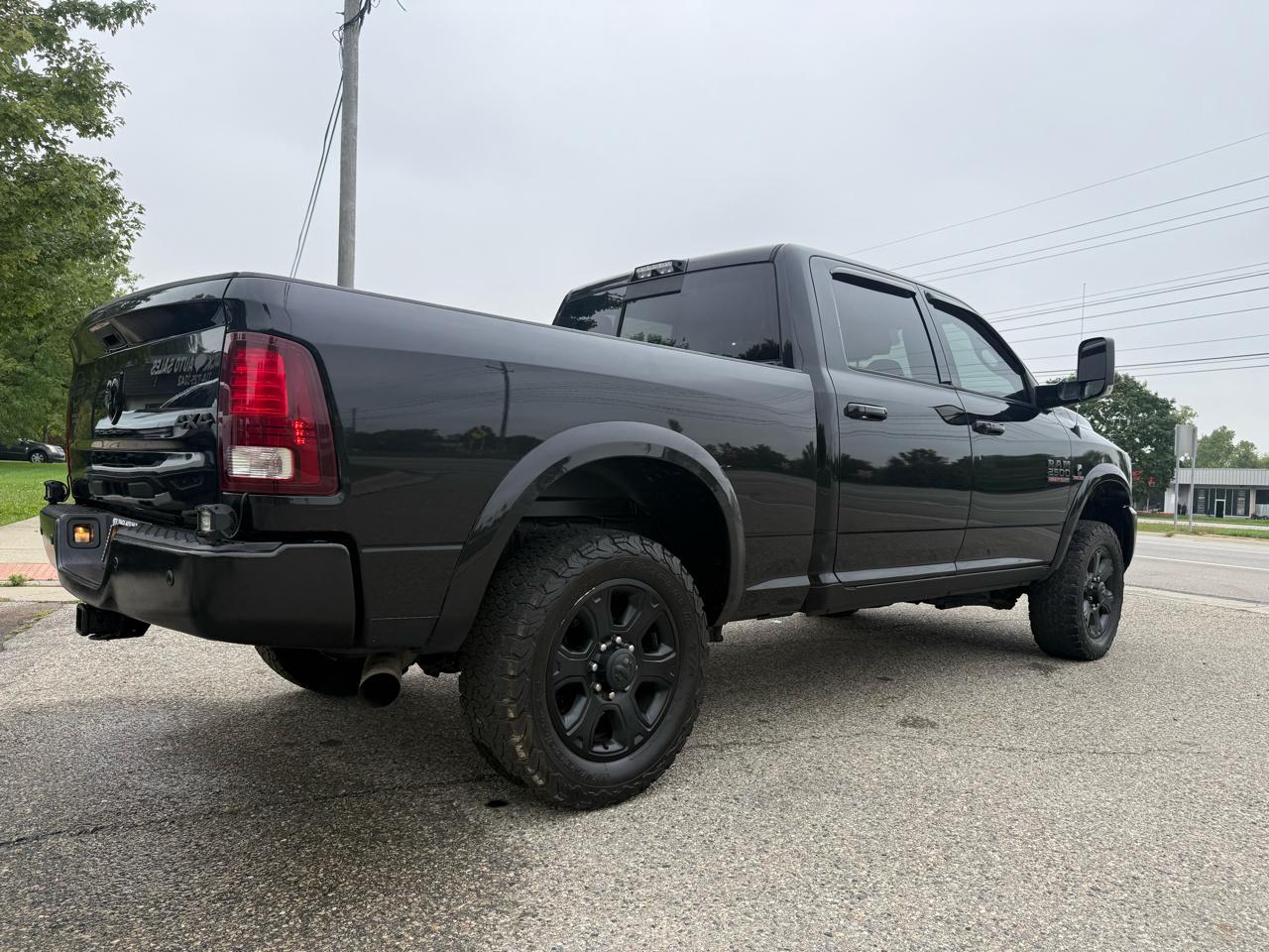 RAM 2500 Laramie Crew Cab SWB 4WD 2016
