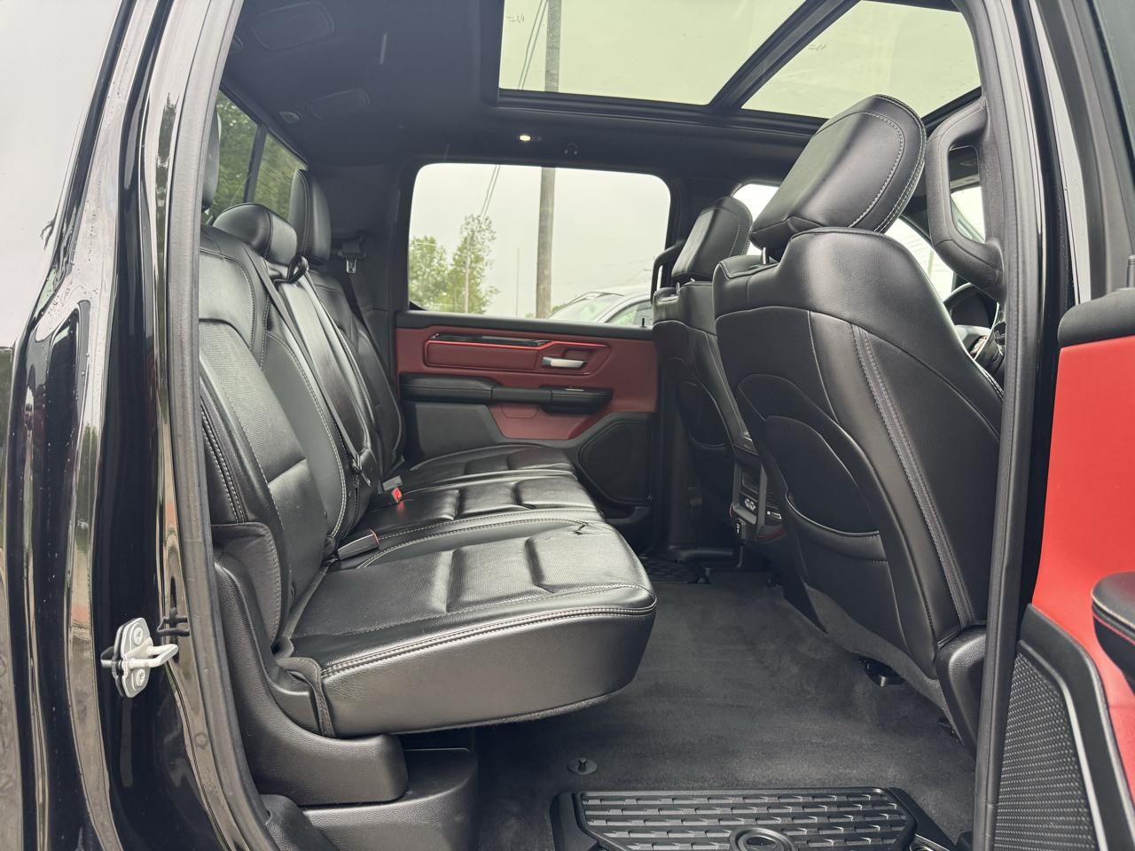 RAM 1500 Rebel Crew Cab SB 4WD 2019