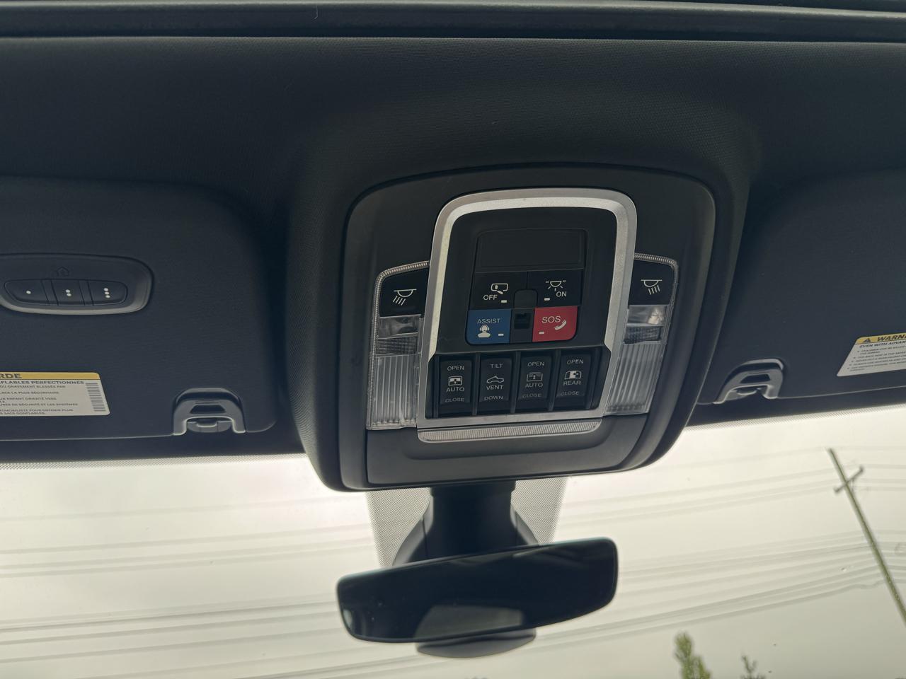 RAM 1500 Rebel Crew Cab SB 4WD 2019