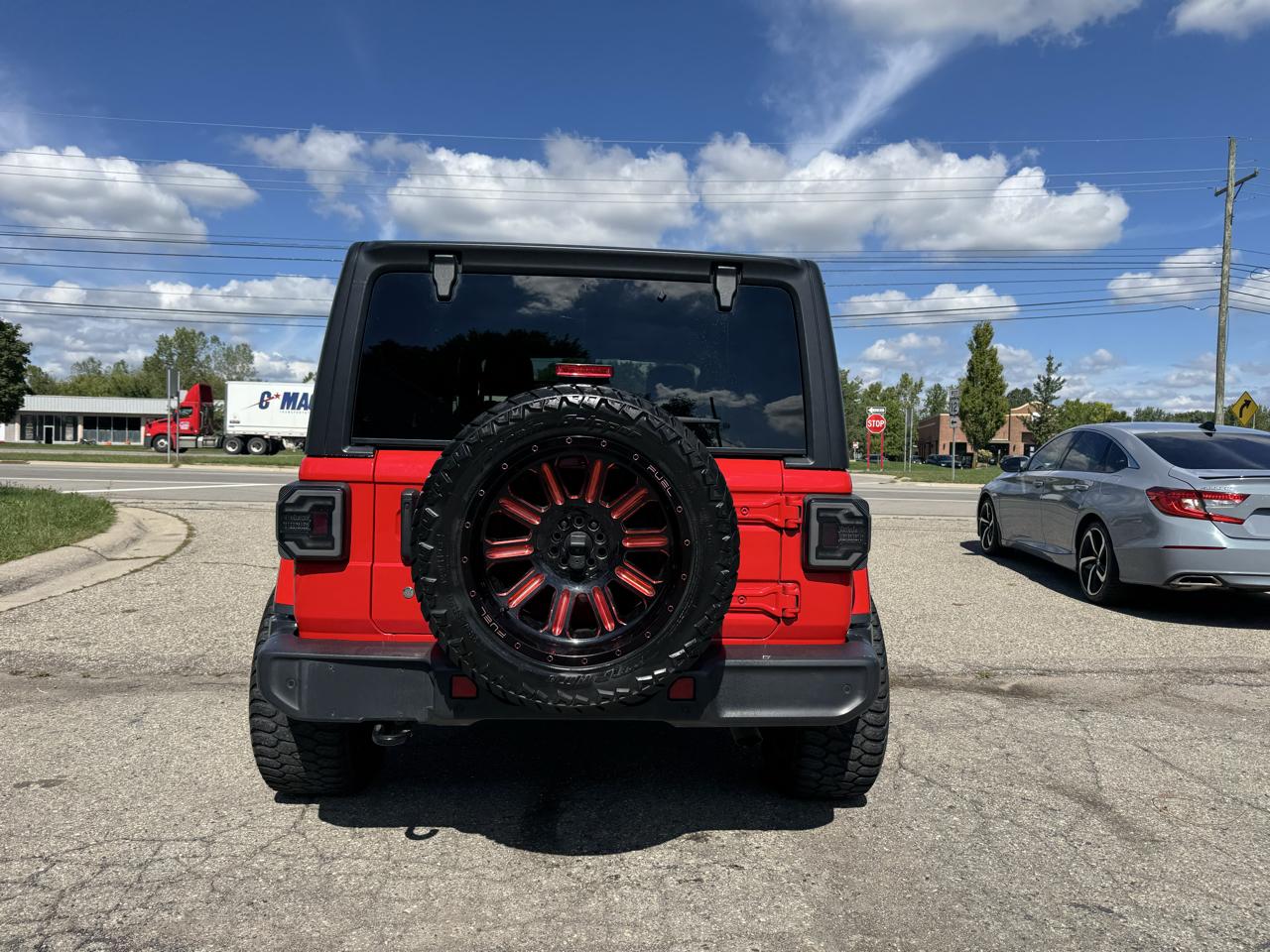 Jeep Wrangler Unlimited Sahara 2020