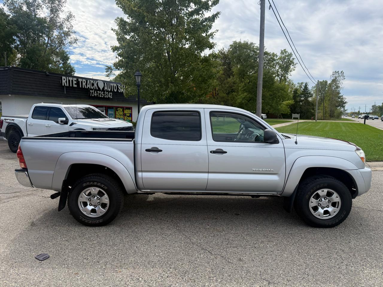 Toyota Tacoma SR5 Double Cab V6 2005