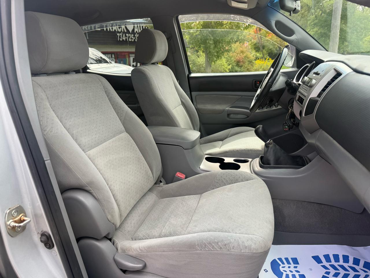 Toyota Tacoma SR5 Double Cab V6 2005