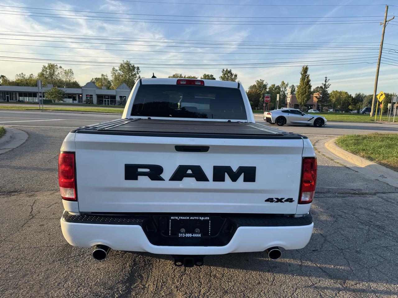 RAM 1500 Classic Tradesman Crew Cab SWB 4WD 2020