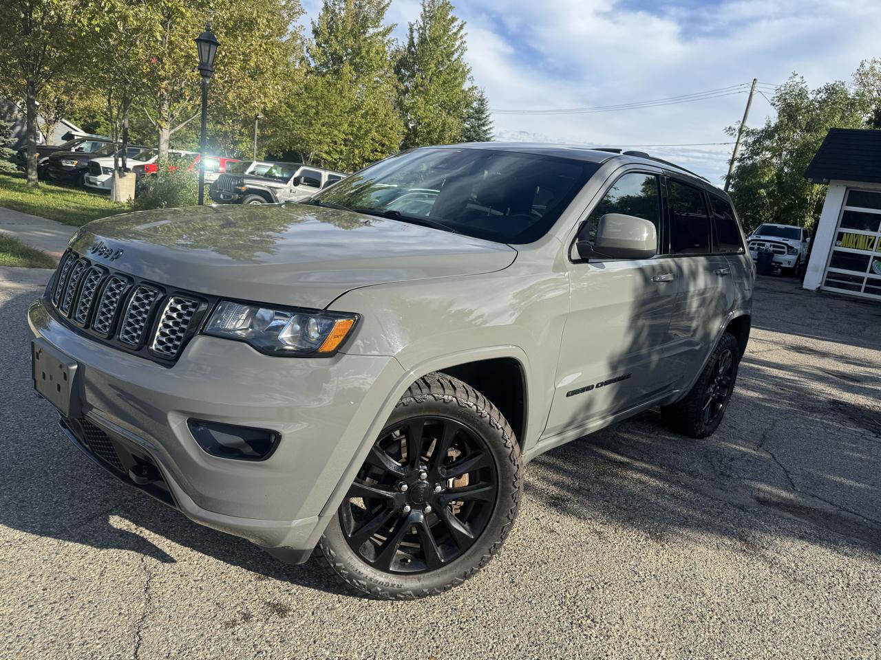 Jeep Grand Cherokee Altitude 4x4 2021