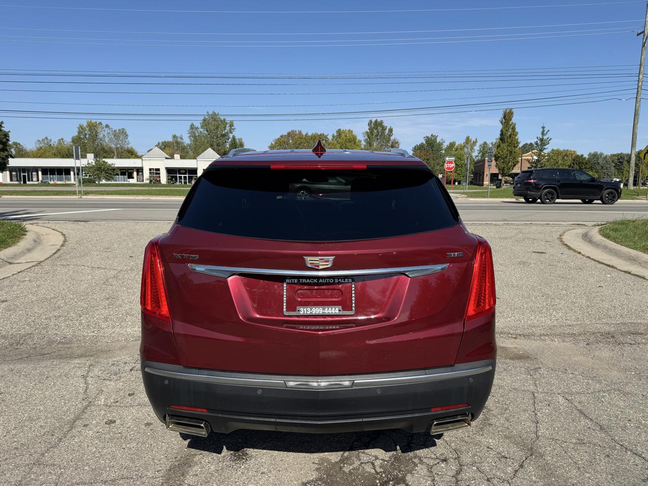 Cadillac XT5 Base 2017