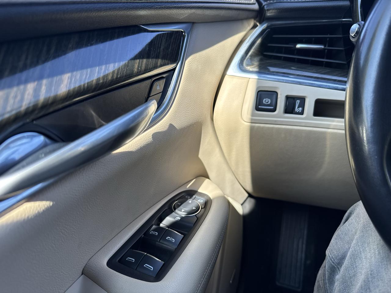 Cadillac XT5 Base 2017