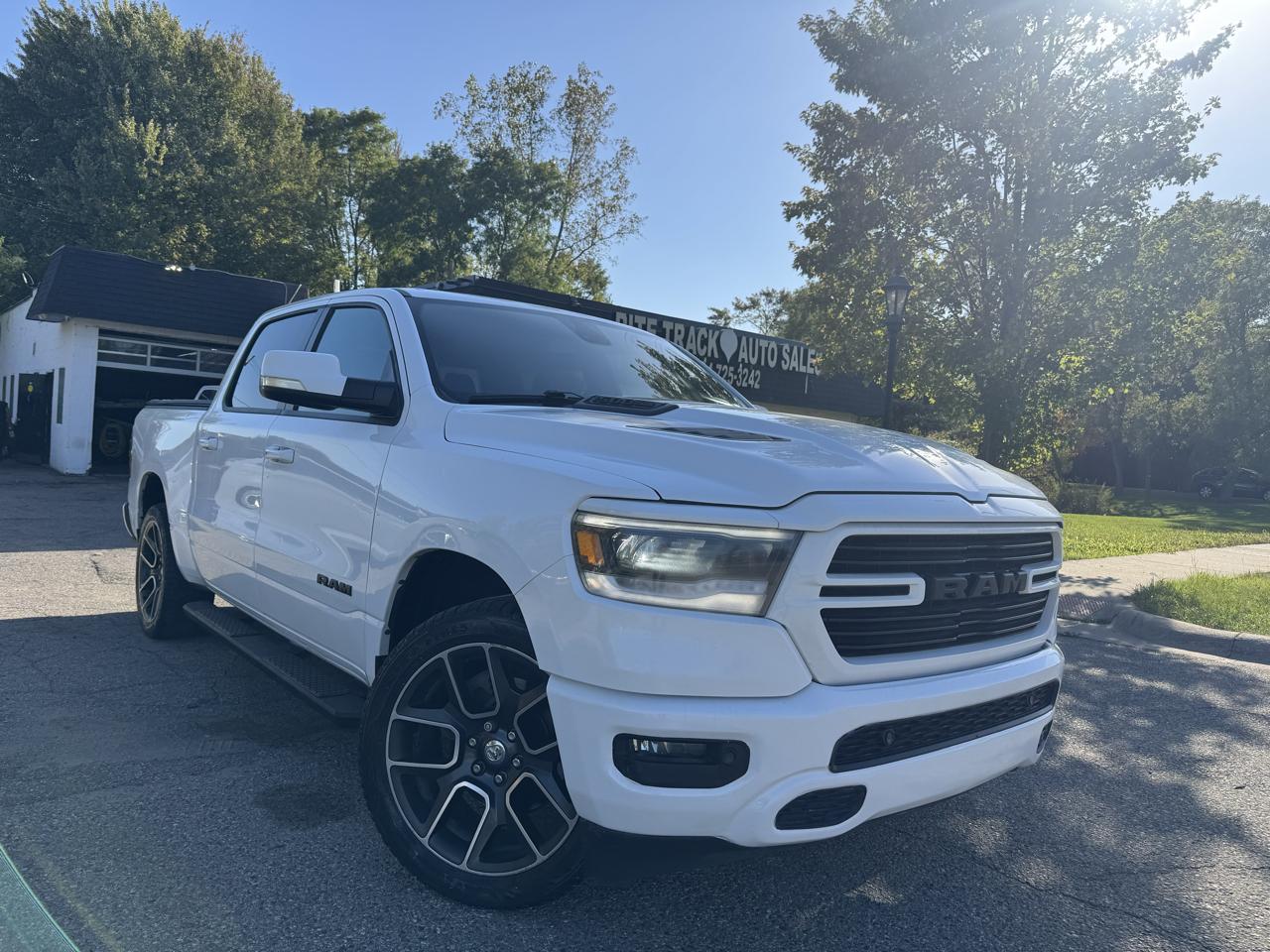 RAM 1500 Sport Crew Cab 4WD SWB 2020