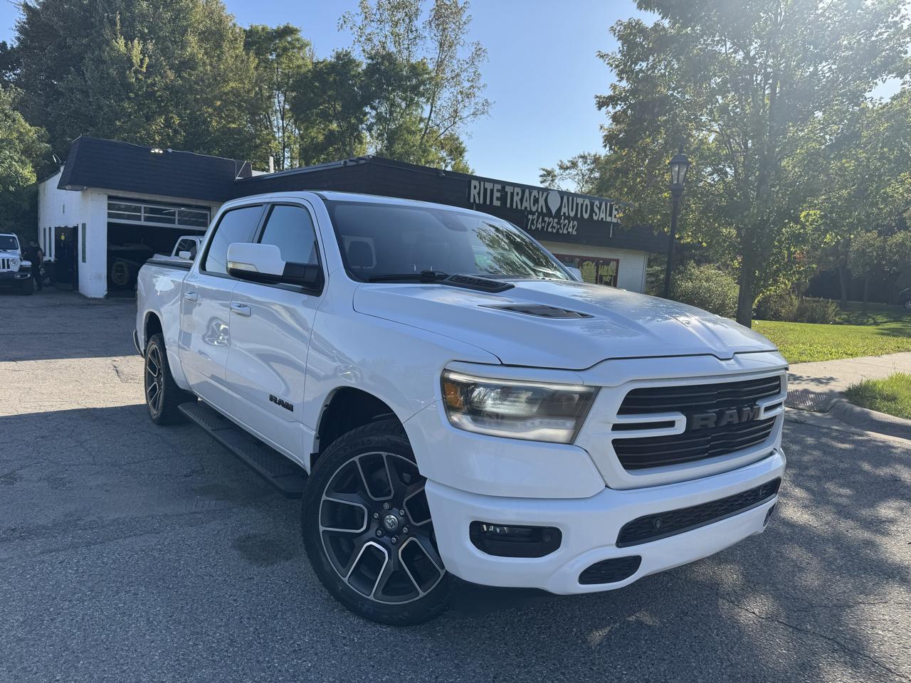 RAM 1500 Sport Crew Cab 4WD SWB 2020