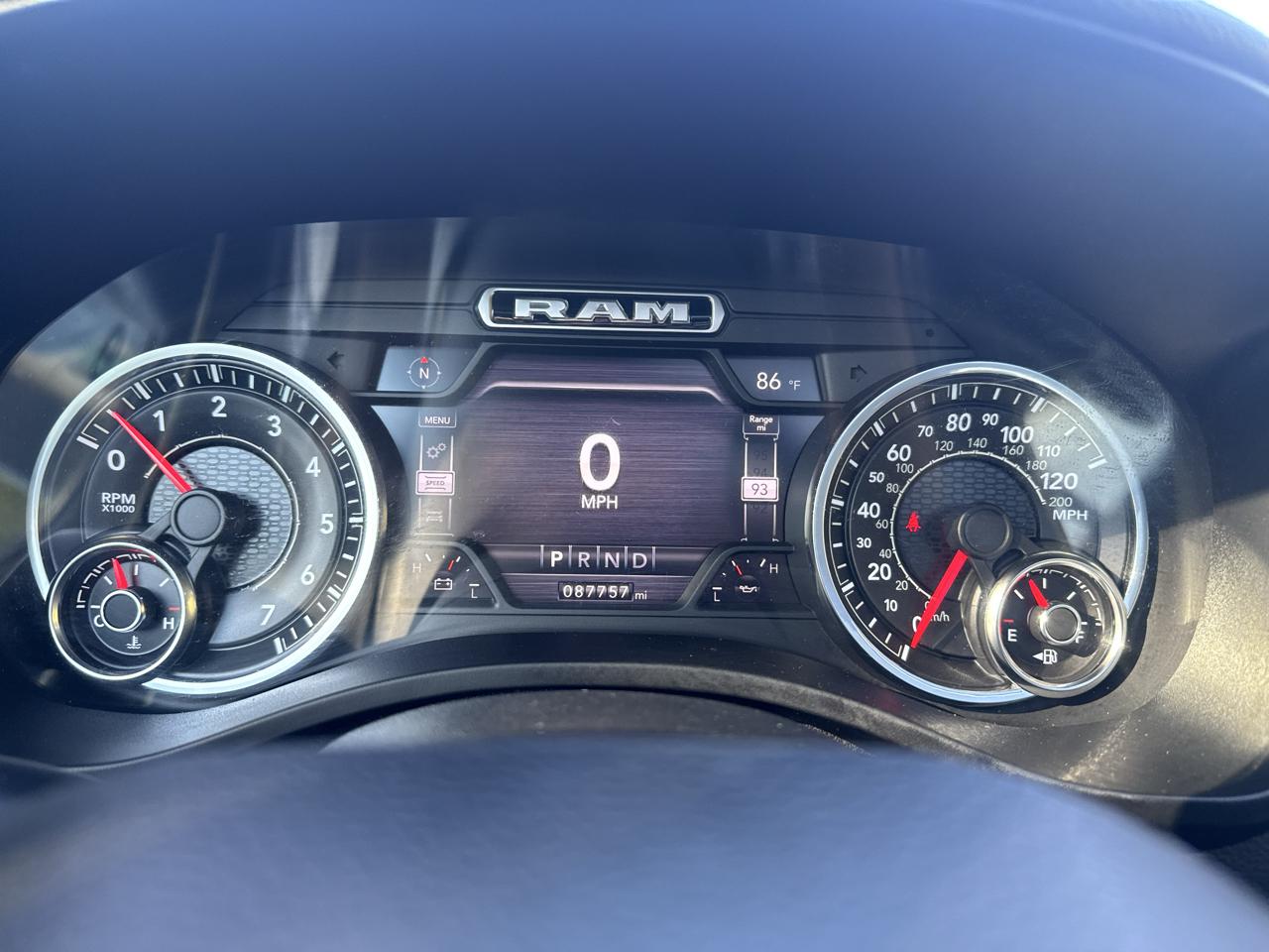 RAM 1500 Sport Crew Cab 4WD SWB 2020