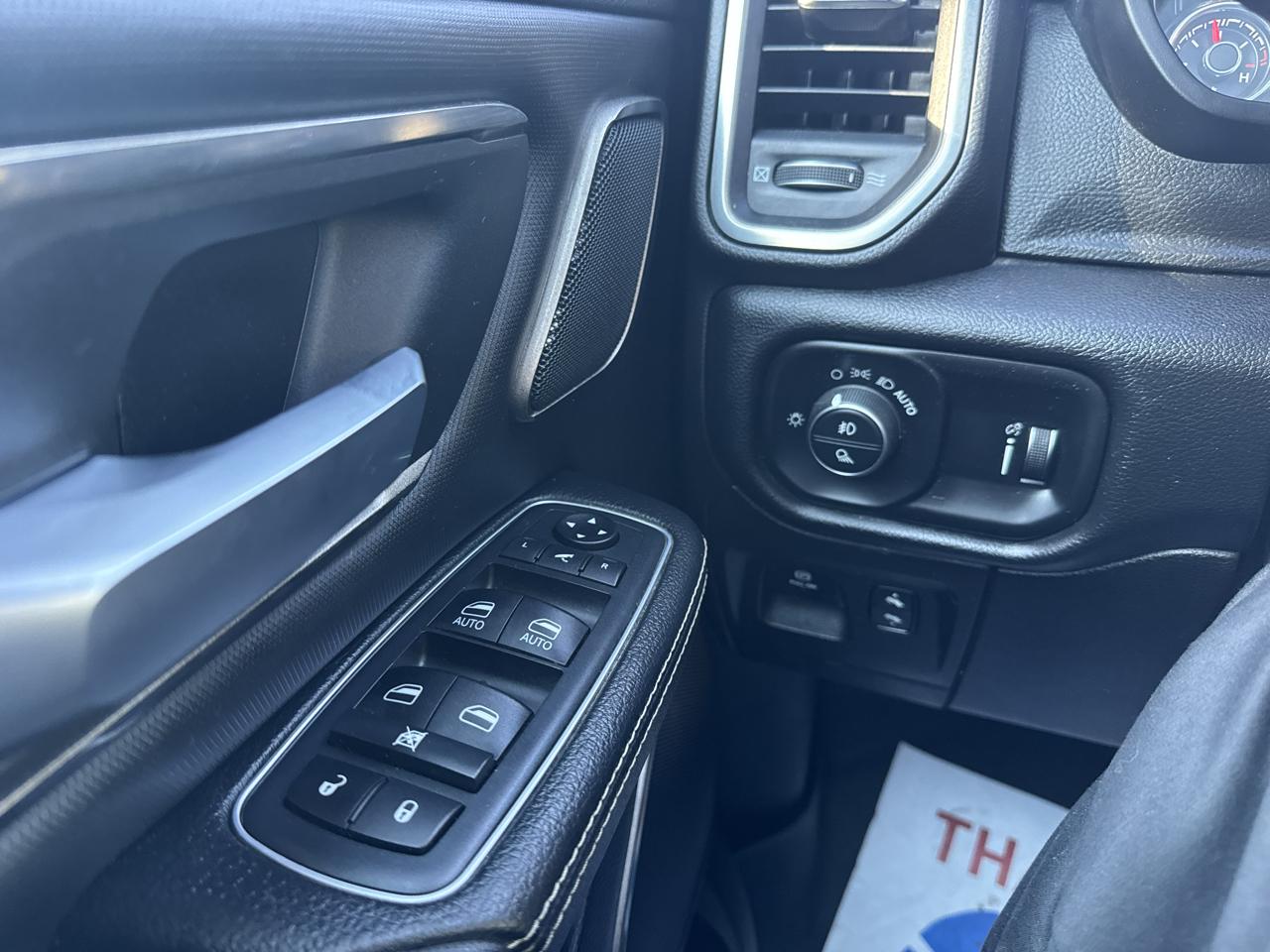 RAM 1500 Sport Crew Cab 4WD SWB 2020