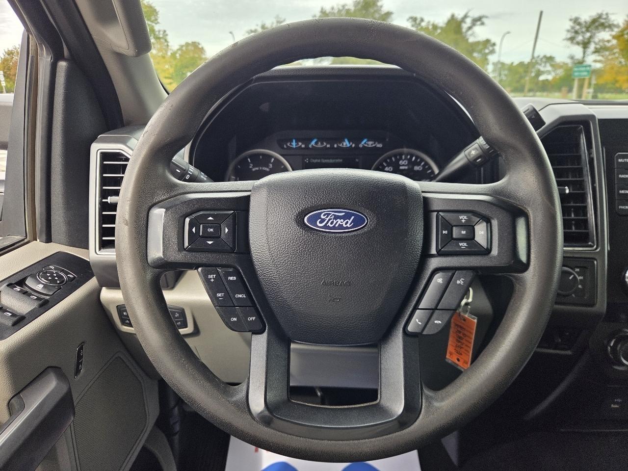 Ford F-350 SD XLT Crew Cab Long Bed 4WD 2019