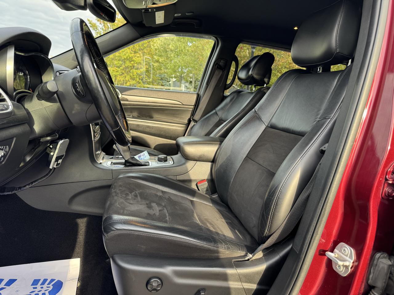Jeep Grand Cherokee Laredo E 4WD 2021