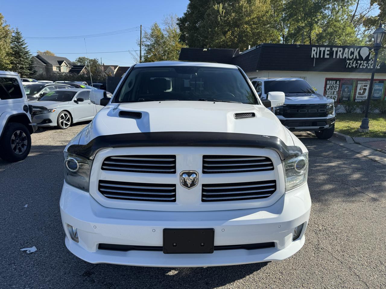 RAM 1500 Sport Crew Cab SWB 4WD 2016