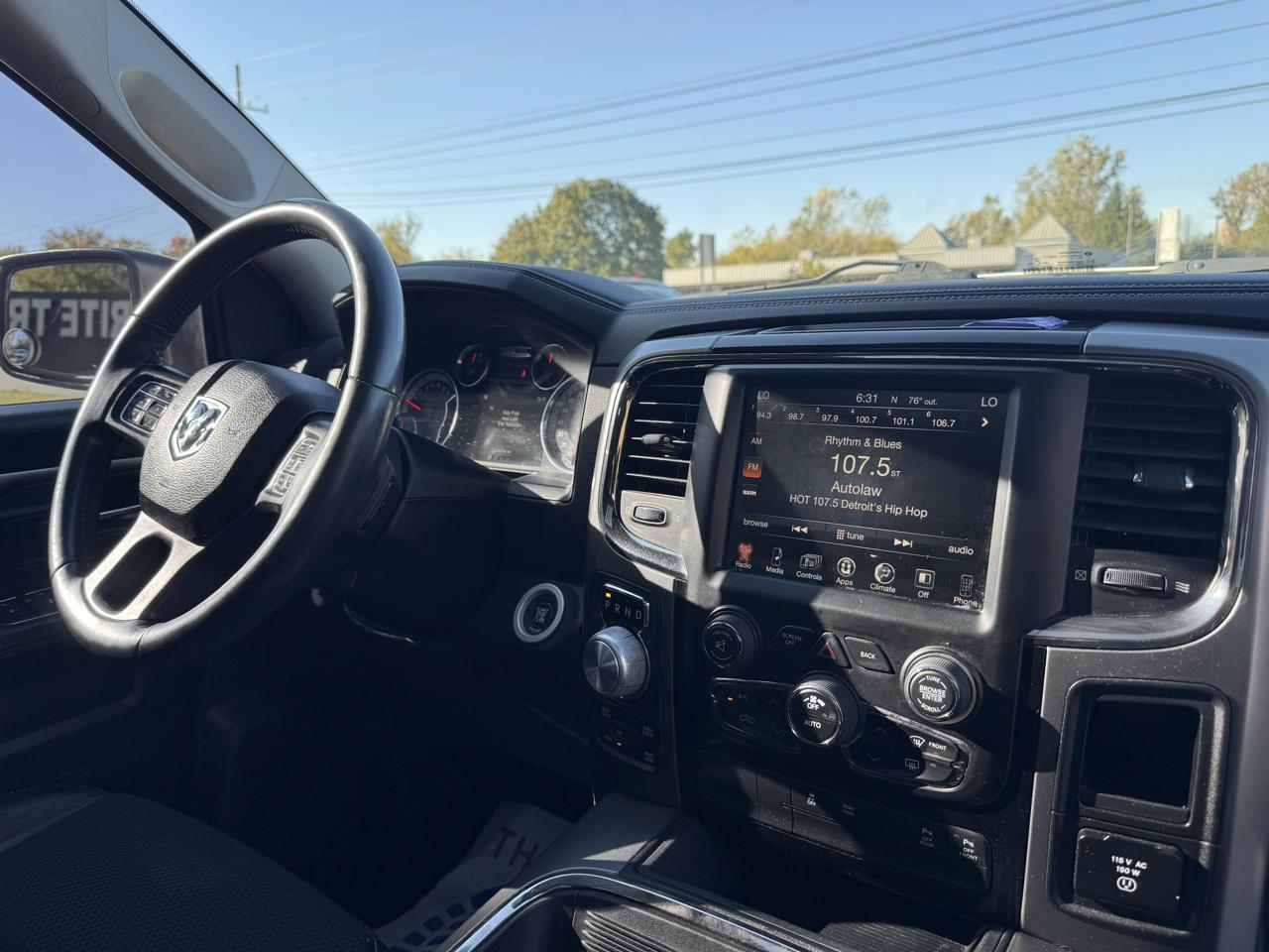 RAM 1500 Sport Crew Cab SWB 4WD 2016