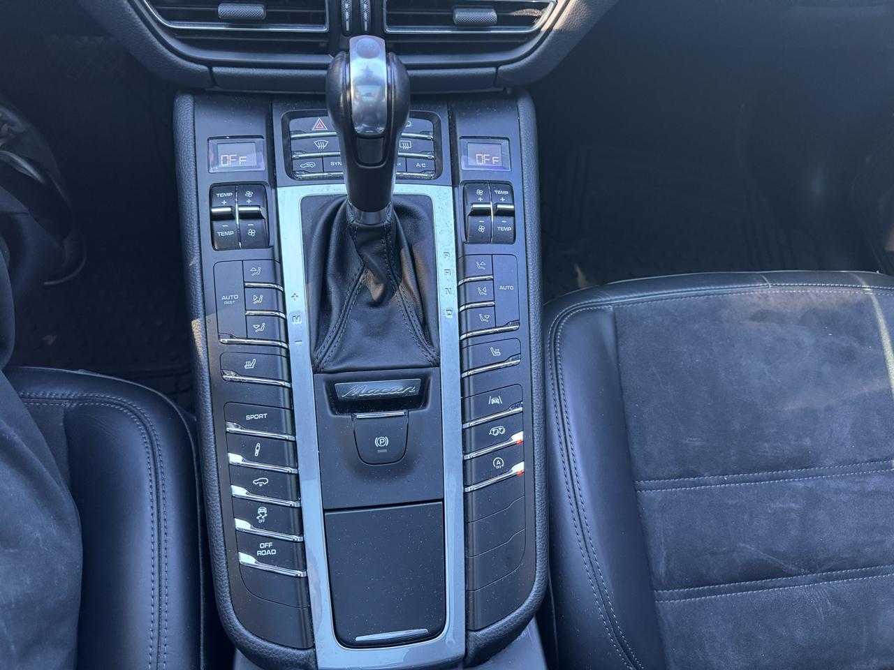 Porsche Macan GTS 2020