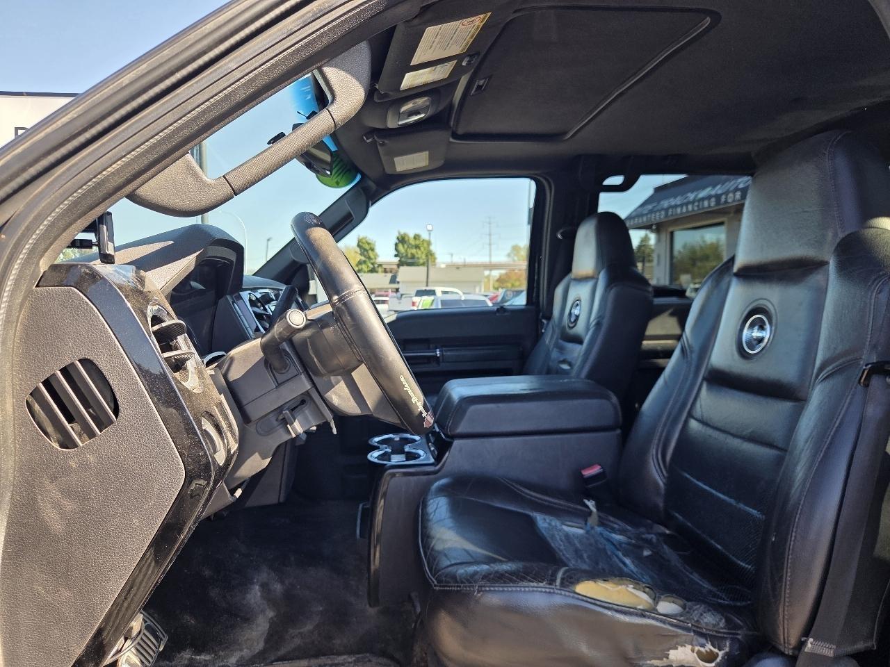Ford F-350 SD Lariat Crew Cab 4WD 2010